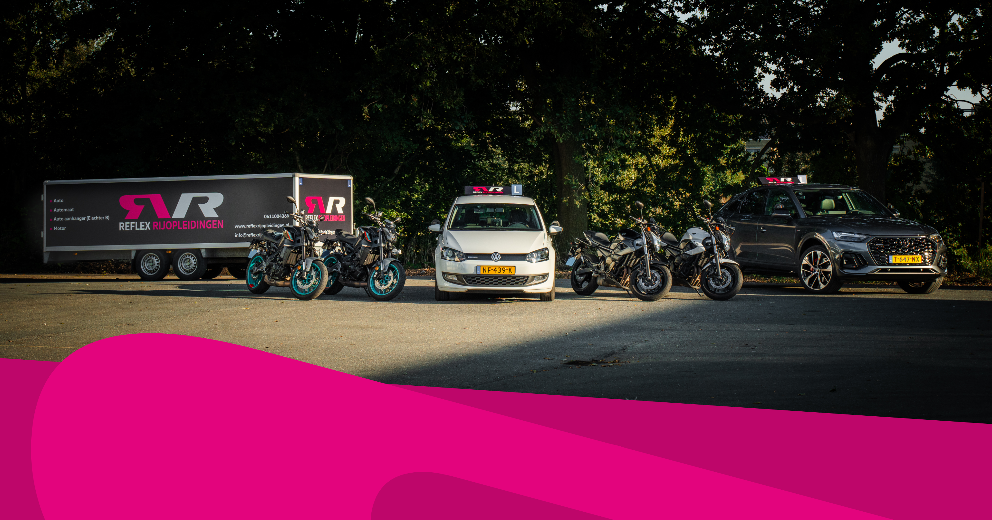 Rijles auto's, aanhanger en motoren van Reflex Rijopleidingen